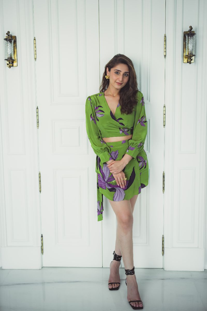 Dhvani_Bhanushali_X_Nautanky