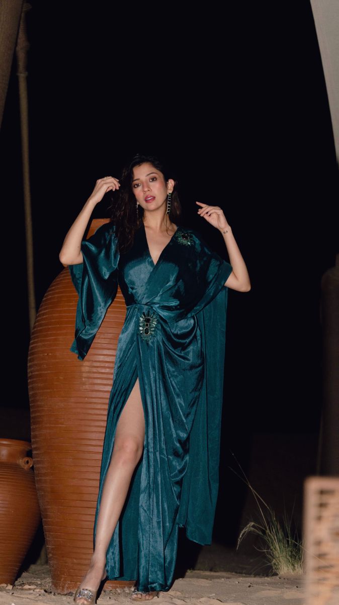 Barkha Singh x House of fett