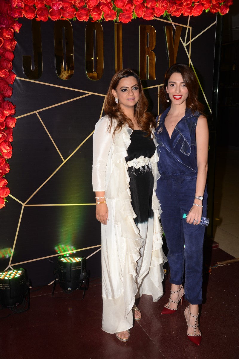 Maia_Sethna_with_Karishma_Mehra_at_JOOLRY_store_launch.