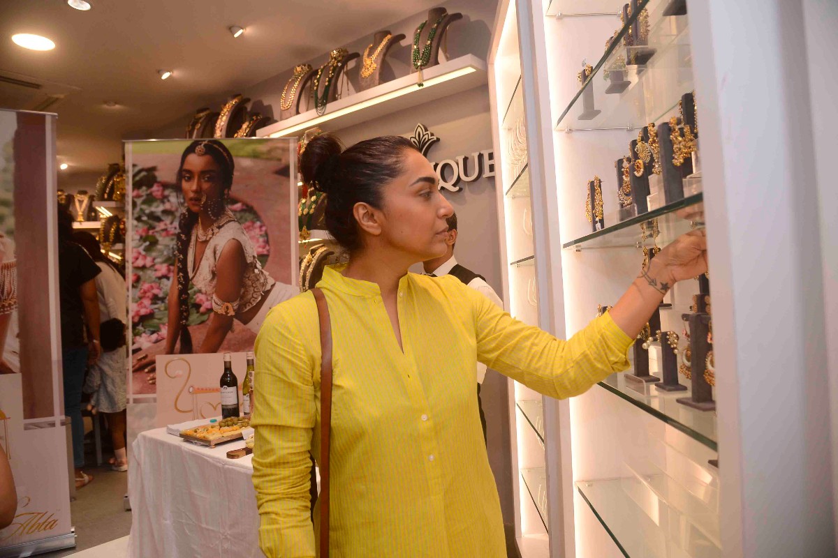 Shveta_Salve X RAABTA collection launch